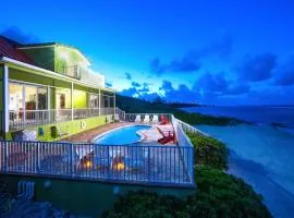 Parrot-ise 4 Bedroom Villa