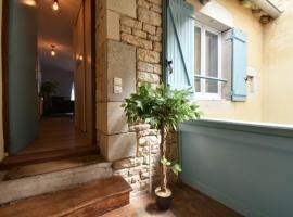 Appartement BELLO , ruelle au cœur de ville, arrivée en autonomie