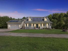 Leo Farm Villa - Beautiful Country Retreat villa, hotel in La Plata