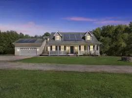 Leo Farm Villa - Beautiful Country Retreat villa