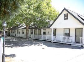 Sierra Mountain Inn, hotel v destinaci Grass Valley