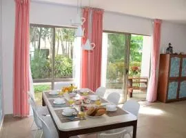 SUMMER TIP VILLA VAN GOGH with sportclub (8 pers)