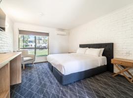 Lakeview Hotel Motel, отель рядом с аэропортом Illawarra Regional Airport - WOL 