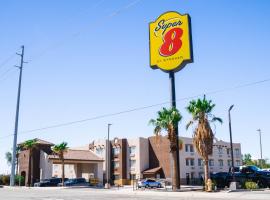 Super 8 by Wyndham Yuma, hotel in Yuma