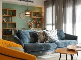 Beachfront Sea View Dream Escape - 3BR with Mamad
