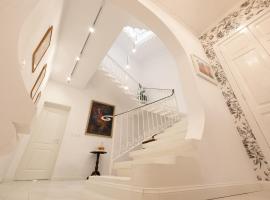 Encanto Townhouse Sliema, homestay in Sliema