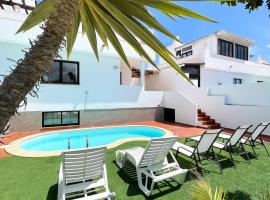 Laguna Home by Best Holidays Fuerteventura, villa em Corralejo