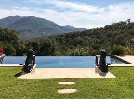Stunning Home In L Adrets De L'esterel
