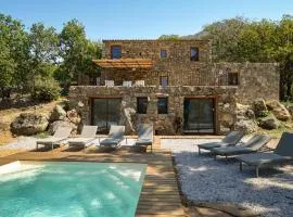 Awesome Home In Feliceto With Outdoor Swimming Pool, Wifi And 4 Bedrooms