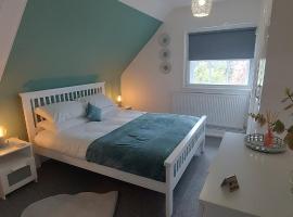Gilpin Suite, hotel in Cannock