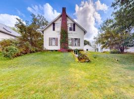 The Farmhouse Back House, kuća za odmor ili apartman u gradu 'Montpelier'