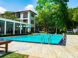 Yala Hotel Elephant Eye, hotel near Mattala Rajapaksa International Airport - HRI, Tissamaharama