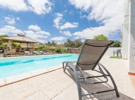 Casa YUKKA villa with heated pool