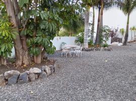 Las palmeras, hotel v destinaci Güimar
