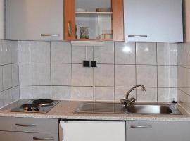 Apartment in Podersdorf am See with a bicycle storage, appartamento a Podersdorf am See