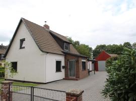 Semi-detached house Lintig - DNS05015-L, hotel with parking in Lintig
