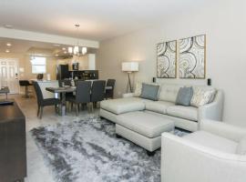Lovely Apartment at Storey Lake SL47315, appartement à Kissimmee