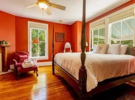 Briar Rose Room at Camellia Rose Inn Downtown