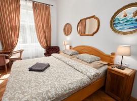 Room & Parking Assistance, homestay in Prague