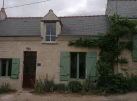 CHEZ LOLO Maison chaleureuse avec cheminée