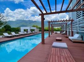 Merendon Heights Luxury Condo, feriebolig i San Pedro Sula