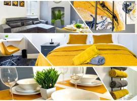 Cliff House By RMR Accommodations - NEW - Sleeps 8 - Modern - Parking, hotell i Stoke on Trent