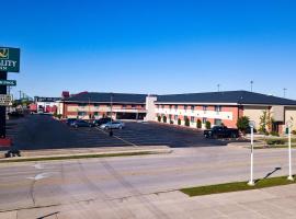 Quality Inn Stadium Area, hotel cerca de Estadio Lambeau Field, Green Bay