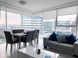Lujoso depa con vista a todo Guayaquil!、グアヤキルのアパートメント
