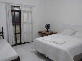 Residencial Maria de Lourdes, готель у місті Ібікуара