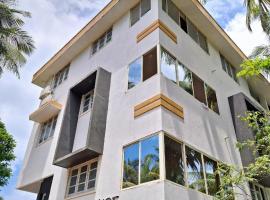 Suvarna Grande Homes, hotel u gradu 'Mangalore'