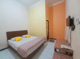 Homestay at Homy House by ecommerceloka
