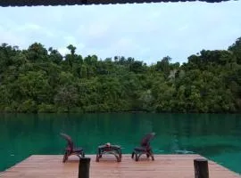 Lestari Cottages