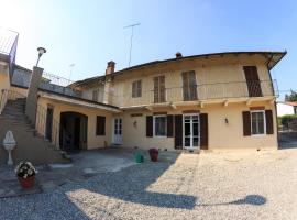 B&B Lo Scudiero, hotell i Castelnuovo Don Bosco