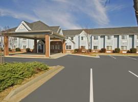 America's Best Value Inn & Suites-McDonough: McDonough şehrinde bir motel