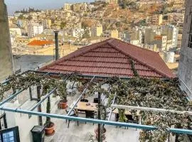 Villa Mira Guesthouse 1 - Downtown Central Amman - AL DIYRIH