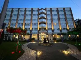 Best Western Plus Delta Park Hotel