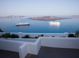 Fanari Vista Suites, villa en Fira