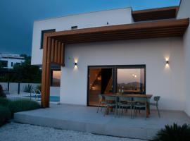 Vodice For You - Holiday Homes โรงแรมในโวดีเซ