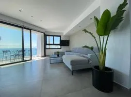 Sea La Vie #2 - Luxury Seaview apartment