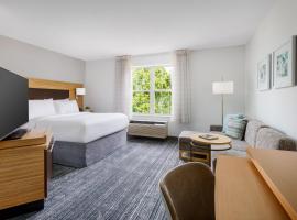 TownePlace Suites Manchester-Boston Regional Airport, hotel near Mall of New Hampshire, Manchester