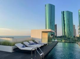 Cloud9 Waterfront Luxury Condo, căn hộ chung cư cao cấp ở Manama