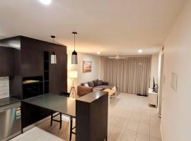 Modern Waterfront Apartment, self catering accommodation in Kawana Waters