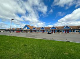 Travellers Inn Fredericton NB, Hotel in Waasis