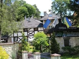 AQUARIUS Eco-Hotel-Grill-Restaurant