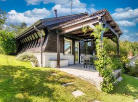 Unique Cottage Montorfano - by My Home In Como, ubytovanie s kúpeľmi onsen v destinácii Capiago Intimiano