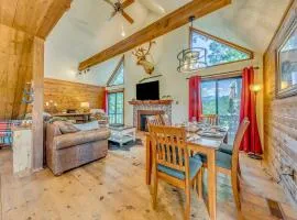 Ruidoso Cabin w/ Deck + Views: 4 Mi to Winter Park