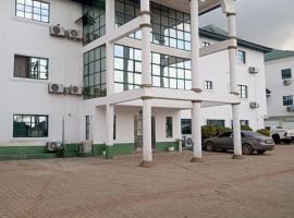 Viesnīca Muajas Hotel & Suites, Ibadan pilsētā Ibadana