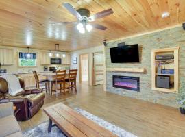 Secluded Cable Cabin Rental - Pet Friendly!, vacation home in Cable