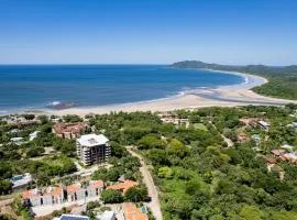 Condo La Perla 163, Ocean View 3 Bedroom Penthouse
