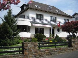 Hotel Haus Bergblick, hotel in Rheinbreitbach